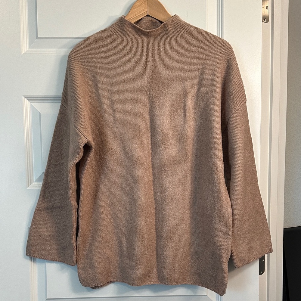 UO Cozy Women's Sweater